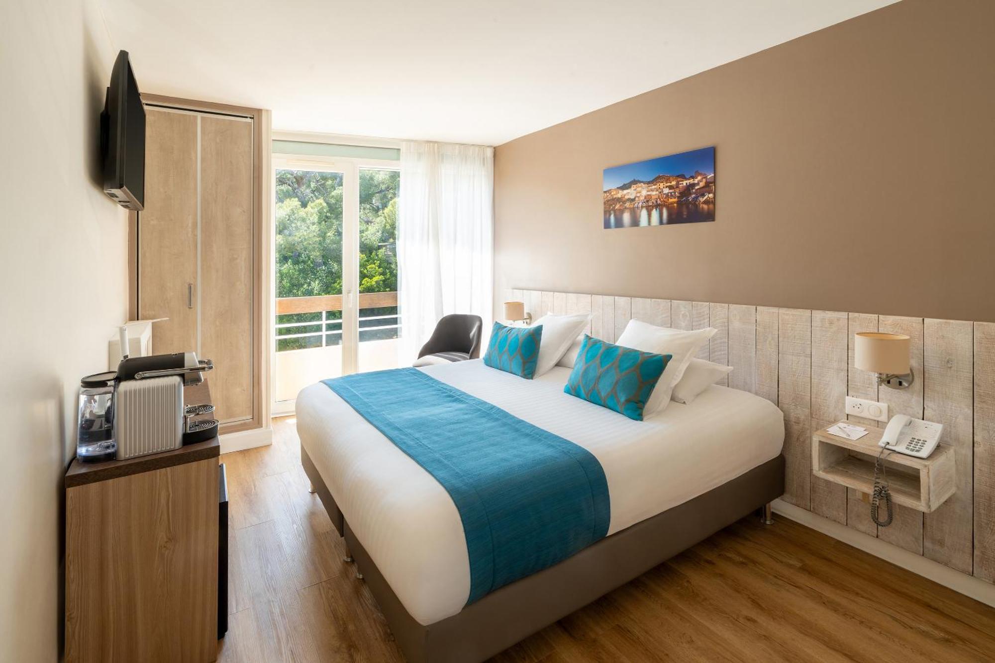 Comfort Queen Room Balcony