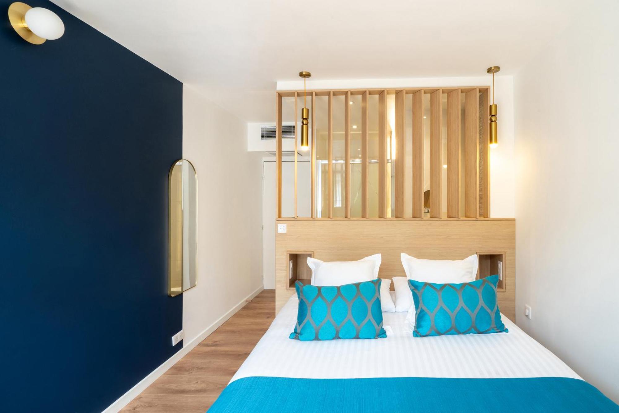 Comfort Queen Room Balcony